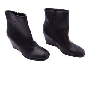 NWOB DV By Dolce Vita Rupart Bootie Ankle Boots Sz 9 Black Faux Leather Wedge